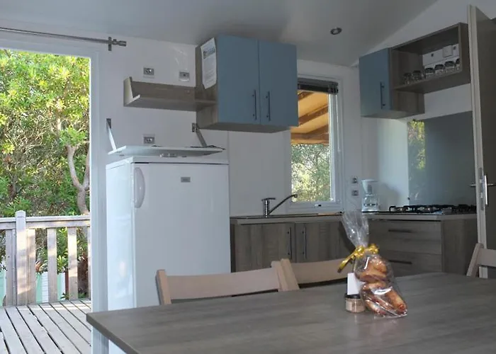 Location De Meremaki Kamp alanı Pianottoli-Caldarello (Corsica)