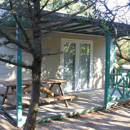 אתר קמפינג Location De Meremaki