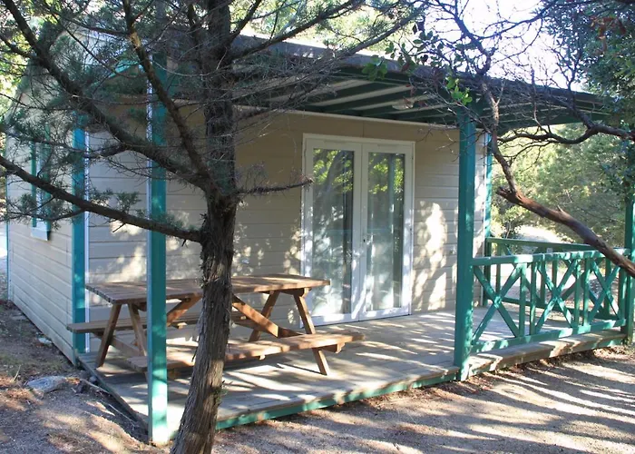 Camping Location De Meremaki