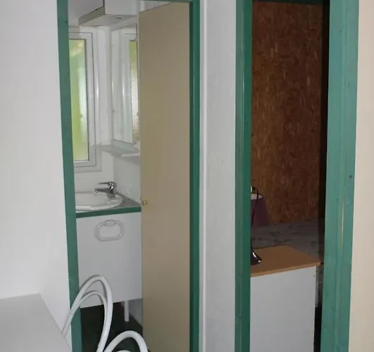 Location De Meremaki Kemp