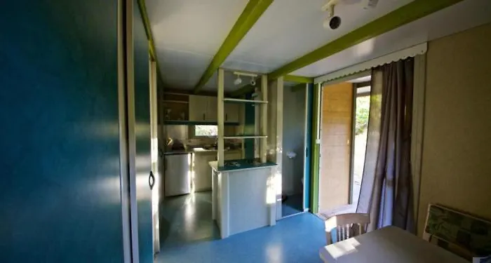 Location De Meremaki